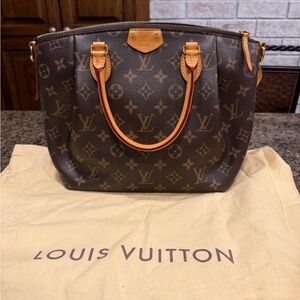 Louis Vuitton Turenne MM